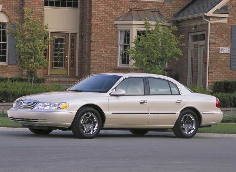 5,5 milliárd dolláros Ford veszteség