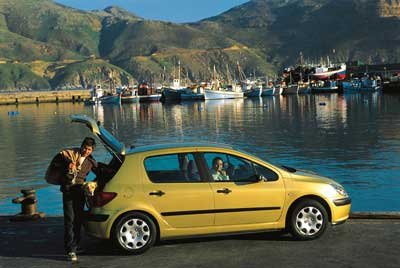 A BMW és a Peugeot sikeréve volt 2001