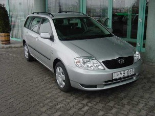 Egyelőre a ferdehátú és az egyterű Corolla a legnépszerűbb