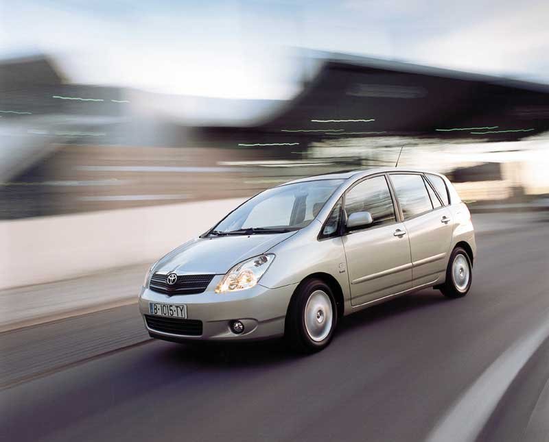 Nem várt sikereket aratott a viszonylag kedvező árú, kompakt egyterű Corolla Verso