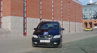 Teszt: Opel Zafira Comfort 2.0 DTI - Astra hétszázát!