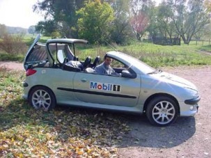 Visszahívják a Peugeot 206 CC-t