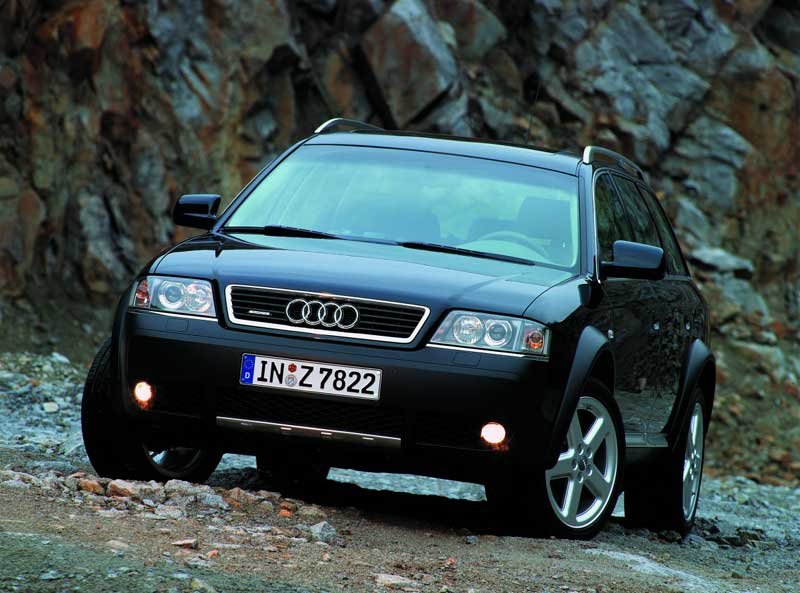 Az Audi allroad quattro V8-as motorral is elérhető ezentúl