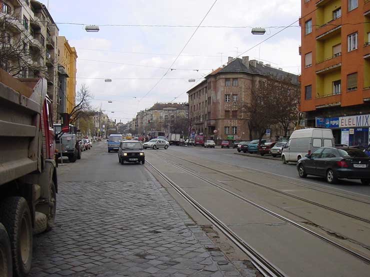 Teljes hosszában felújítják a Bartók Béla utat