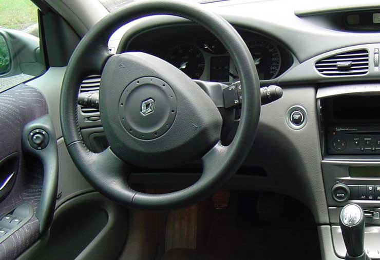 A Lagunában nem tűnik fel a tükörállítás kapcsolója