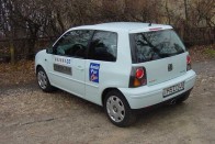 A Seat Arosa első generációja hamarabb született meg, mint a testvér VW Lupo. Az Arosa azóta már egy modellfrissítést is megélt