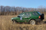 A dízel Fronterának semmi köze a villantós, bozótráccsal és könnyűfém kerékkel felspécizett dzsipekhez