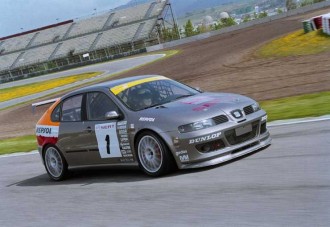 Pályaautó Seat Leónból