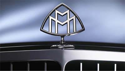 A két M-ből álló típusjelzés korábban a Maybach Motorgyárat, ma pedig a Maybach Manufaktúrát jelöli
