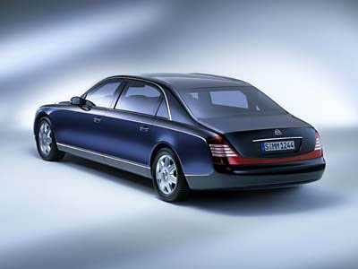 A Maybach luxusával és eleganciájával csak egy Rolls-Royce vehette föl a versenyt, és a tervezők célja ma sem kevesebb ennél