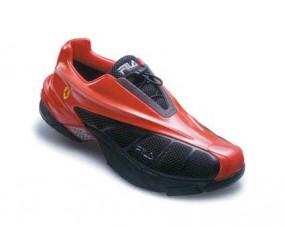 Ferrari cipő a Filától