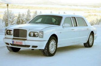 2005-ben mutatják be az első VW féle Bentley-t