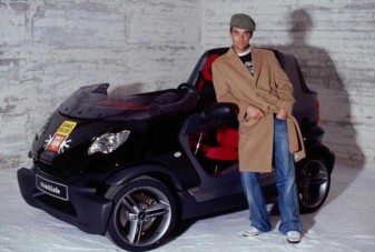 Robbie Williamsé az első smart crossblade