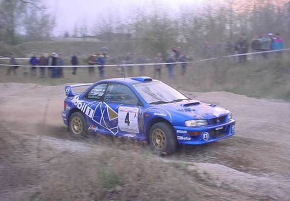 Elindult a hazai raliszezon 9 Tagaiék a hatodik helyen állnak négy gyors után az Impreza WRC-vel