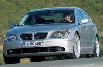 Új ötös BMW - Középpontban a menetdinamika