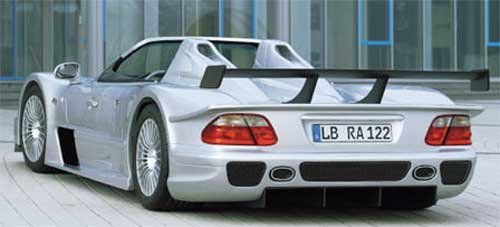 200-ra 9,9 másodperc alatt gyorsul a CLK-GTR