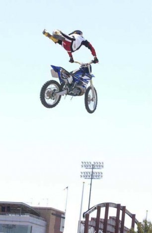 Motokrossz freestyle a Sportszigeten