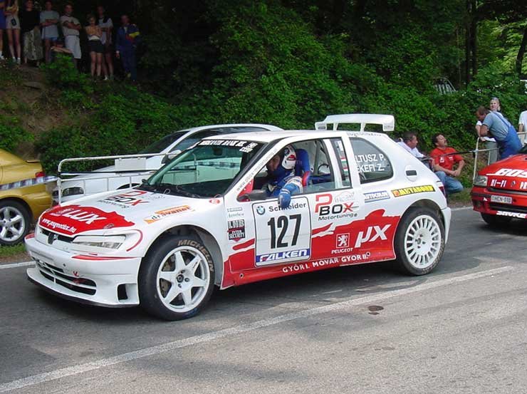 8396_76018_1000x700.jpg | Vezess | Vezess Többen indultak a raliból, például Balatonyi Árpád vagy Faltusz Péter