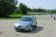 Teszt: Alfa Romeo 147 TS - Minden meg van bocsátva! Alfa Romeo 147 TS