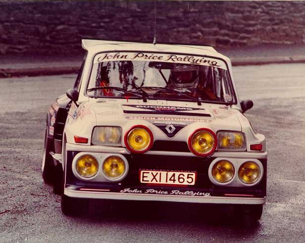 8426_76155_1000x700.jpg | Vezess | Vezess A nyolcvanas évek közepének félelmetes raliautója volt a 350 lóerős Renault 5 Maxi Turbo