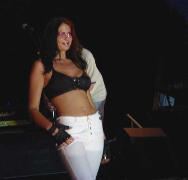 Szexi szerkó a Harley butikból: nagy közönségsikere volt a lányoknak