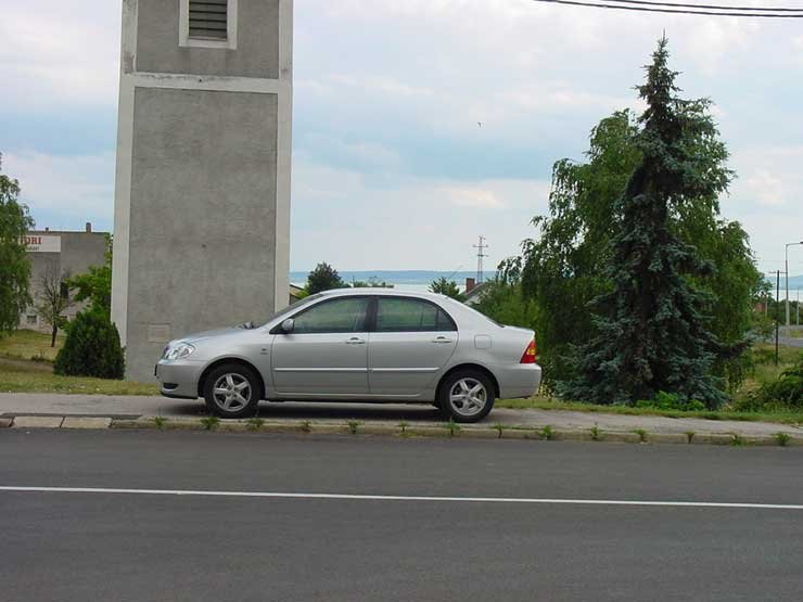 A négyajtós Corolla légellenállási tényezője 0,29