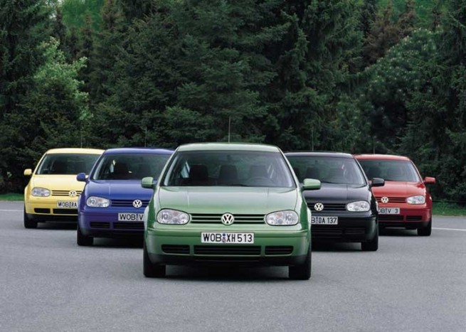 A Golf megelőzi a Bogarat