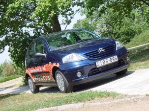 Teszt: Citroën C3 1.4 HDi SX - Formabontó kisautó