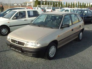 Használt autó 1 és 2 millió között