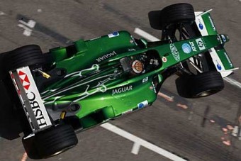 Kiszállhat a Forma-1-ből a Fordhoz tartozó Jaguar
