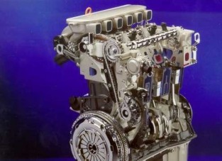 Közösen fejleszt benzinmotort a BMW és a PSA konszern