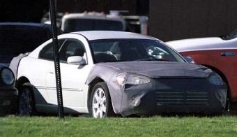 Coupé készülhet a Chrysler Sebringből
