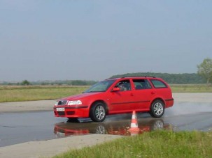 Vezettük: Skoda újdonságok 2003-ból