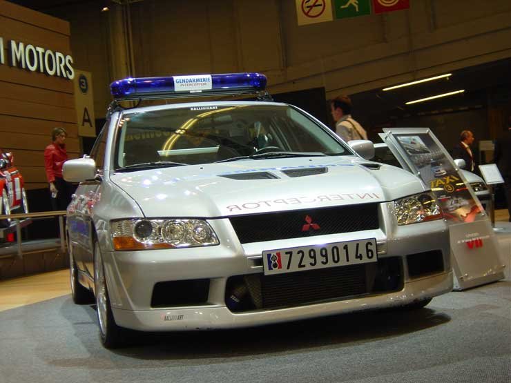 Lancer Evo VII száll szembe a Taxi 3-ban a Peugeot 406-ossal