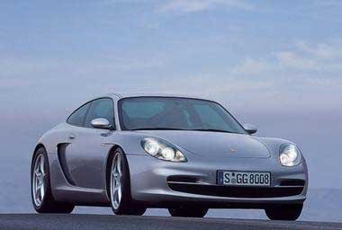 Jellegében nem sokat változik az új 911-es Porsche