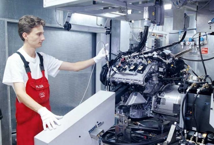 Új motorüzem Győrött