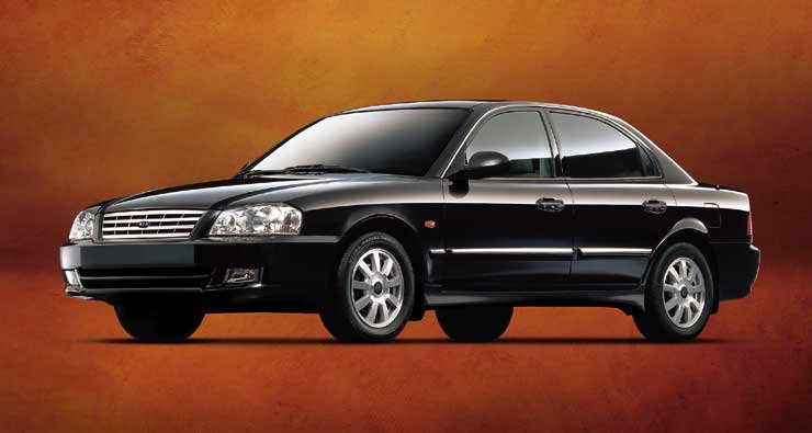 5,4 millió forinttól indul az automata légkondicionálós Magentis ára kétliteres motorral