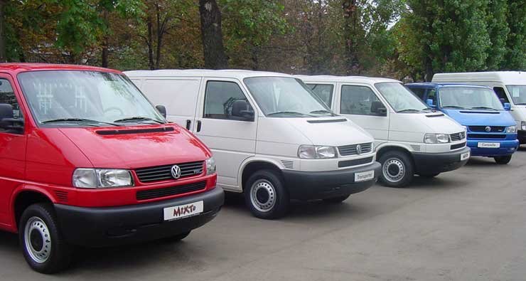 9682_80822_1000x700.jpg | Vezess | Vezess A vegyes használatú haszonjárművek árát a 20 százalékos fogyasztási adó, majd az erre rakódó 25 százalék áfa kereken 50 százalékkal növelheti január elsejétől, ha megvalósul a kormány elképzelése