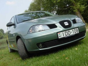 Teszt: Seat Ibiza 1.4 Stella - Ötös formaterv, hiányos dinamizmus