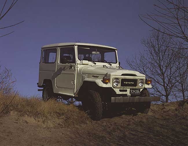 Ezt a sorozatot gyártotta a leghosszabb ideig a Toyota, 1960 és 1985 között