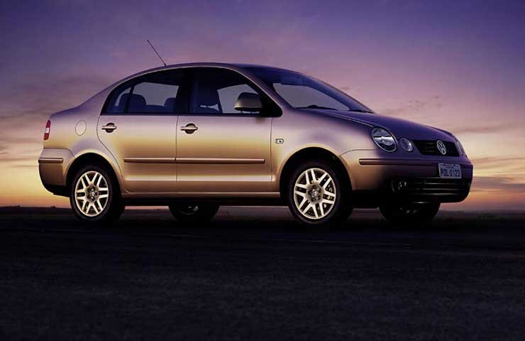 A kétliteres benzines végsebessége 201 km/óra