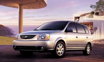 Családi Kia-egyterű