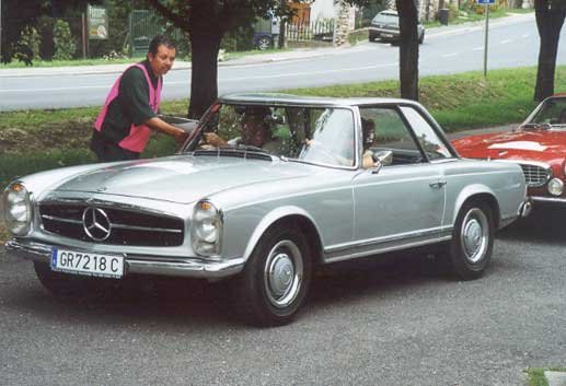 Kezdetben nem fűztek sok reményt a Pagoda Mercedes sikeréhez, mely a 190 SL-t váltotta le