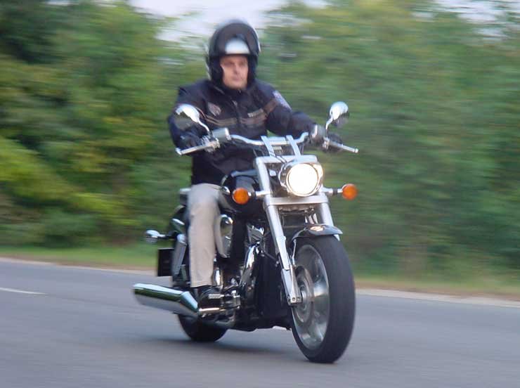 Motorteszt: Honda VTX 1800 - Szelíd óriás Honda VTX 1800