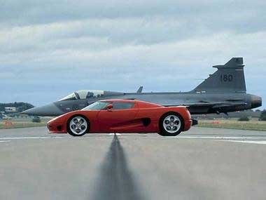 Magnéziumból készül a 18 colos felni, a karosszéria pedig kevlárból