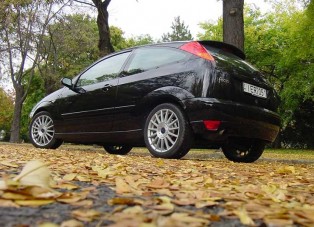 Teszt: Ford Focus ST 170 - Kompromisszummentes száguldás