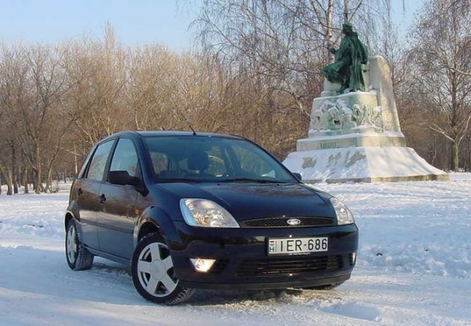 Teszt: Ford Fiesta 1.6 Trend - Majdnem GTI Ford Fiesta 1.6 Trend