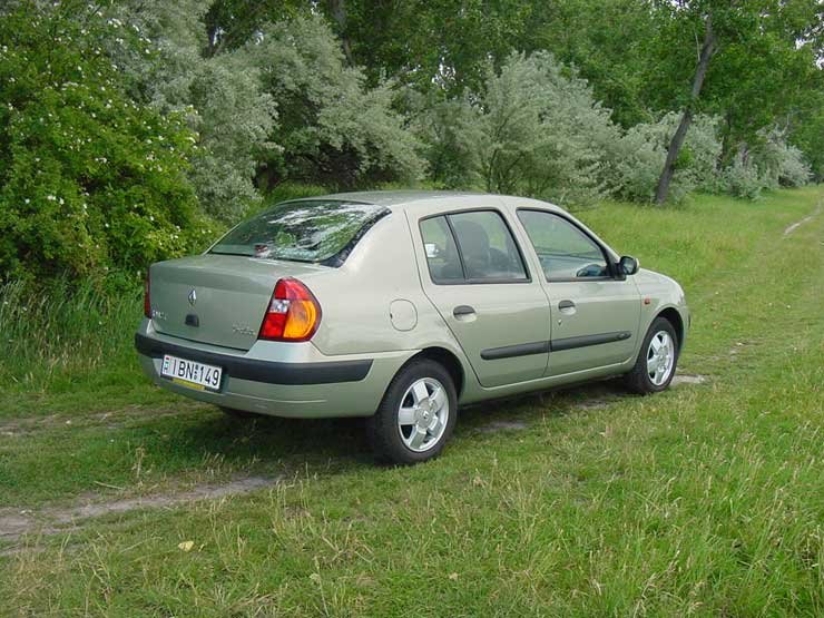 A Thalia a modellfrissítés, a továbbra is kedvező ár és a remek dízelmotor ellenére sem tudta megismételni a tavalyi eredményt. 5120 autóval mégis a legnépszerűbb Renault maradt