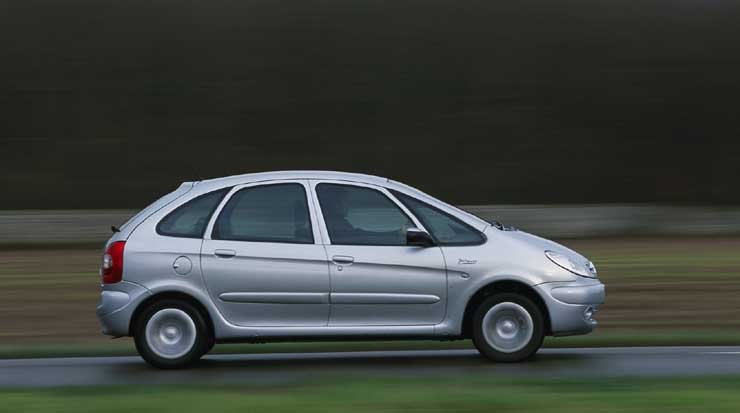 2002-ben a Xsara Picasso maradt a legnépszerűbb egyterű Magyarországon 2189 autós eladással