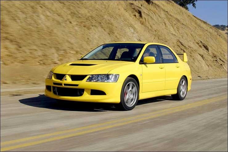 Az amerikai vezetési stílushoz és előírásokhoz hangolták az EVO VIII-as Lancert